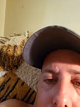 HeteroHotGuy1 online show from October 5, 12:47 pm