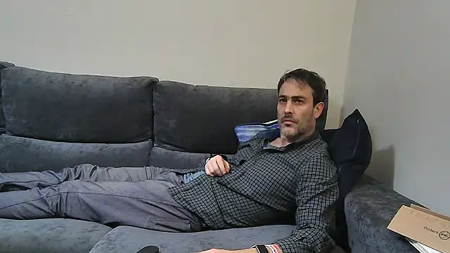 basquehotboy online show from December 3, 10:29 pm