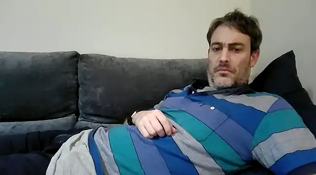 basquehotboy online show from December 18, 10:13 pm