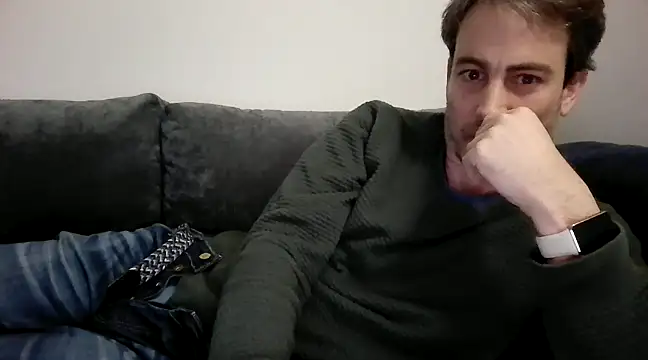 basquehotboy online show from January 4, 11:38 pm