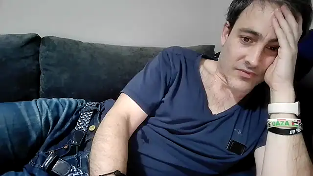 basquehotboy online show from January 7, 9:46 pm