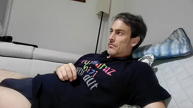 basquehotboy online show from September 9, 8:41 pm