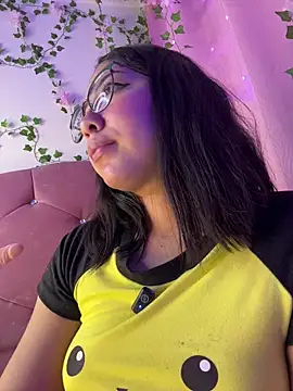 Snapshot of anni_ross chatting on May 28, 9:56 pm anni ross online show from May 28, 9:56 pm