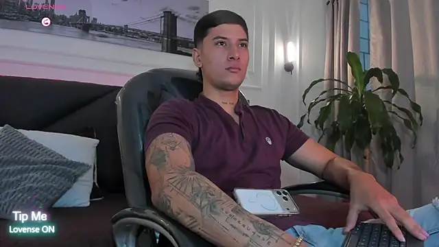 Damian23   online show from April 15, 12:23 pm