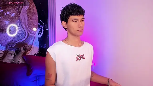 Alexx tc online show from December 2, 9:36 am