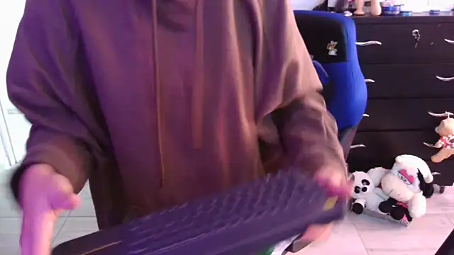 Snapshot of thomascooper7 chatting on November 24, 6:07 pm thomascooper7 online show from November 24, 6:07 pm