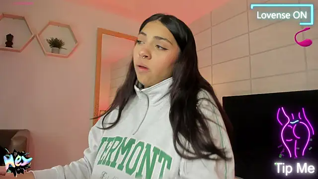 Christine Laam online show from October 20, 11:54 am