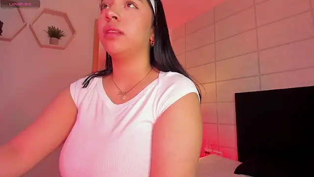 Christine Laam online show from November 27, 12:18 pm