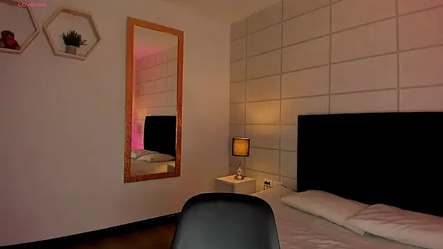 Christine Laam online show from February 13, 12:34 pm