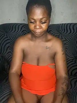 Snapshot of DarkGorgeous chatting on April 13, 8:14 pm DarkGorgeous online show from April 13, 8:14 pm