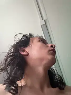 akimrix guli online show from January 2, 3:48 am