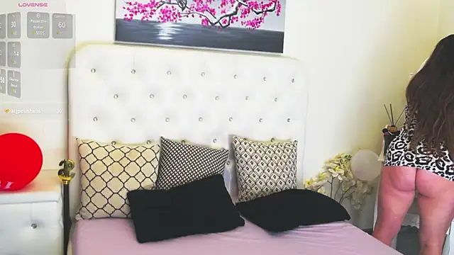 Ysabell01 online show from November 2, 5:21 am