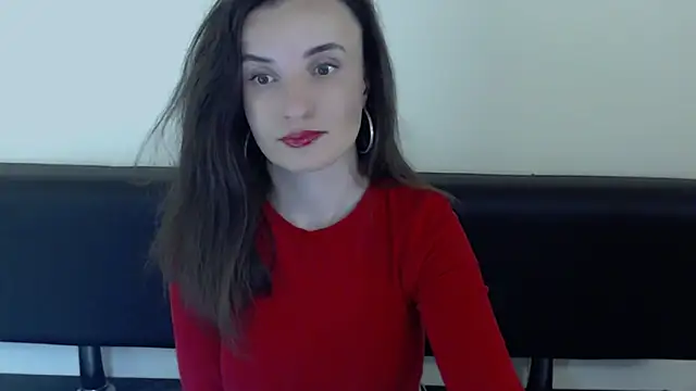 Snapshot of LaimaV_ chatting on June 19, 1:26 pm LaimaV online show from June 19, 1:26 pm