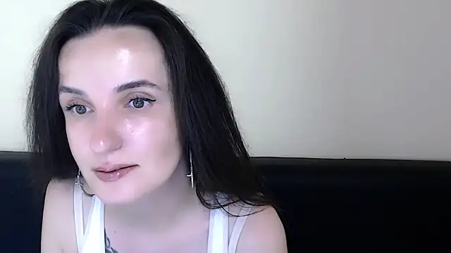 Snapshot of LaimaV_ chatting on June 26, 11:36 am LaimaV online show from June 26, 11:36 am