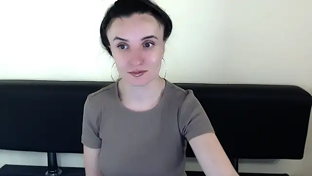 Snapshot of LaimaV_ chatting on June 30, 9:05 pm LaimaV online show from June 30, 9:05 pm