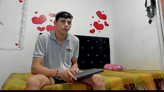 Snapshot of chloe_evanx_ chatting on March 11, 7:14 pm chloe evanx online show from March 11, 7:14 pm