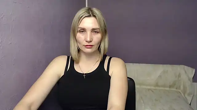 Snapshot of _sexy_lady chatting on December 23, 9:40 pm sexy lady online show from December 23, 9:40 pm