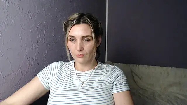 Snapshot of _sexy_lady chatting on February 18, 6:37 pm sexy lady online show from February 18, 6:37 pm