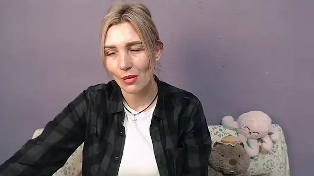  sexy lady online show from December 15, 1:37 pm