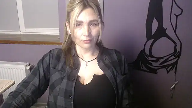  sexy lady online show from April 14, 12:22 pm