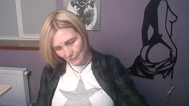  sexy lady online show from May 1, 12:54 pm