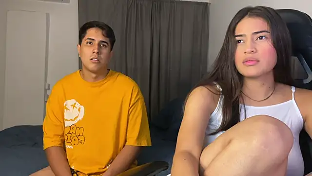 Snapshot of dereckbrownn chatting on January 4, 9:20 pm dereckbrownn online show from January 4, 9:20 pm