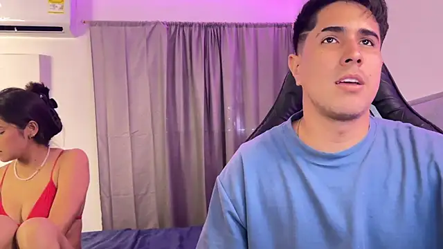 Snapshot of dereckbrownn chatting on January 11, 4:57 pm dereckbrownn online show from January 11, 4:57 pm