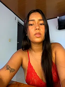 Snapshot of ALANAH_KITTY chatting on October 13, 7:36 pm ALANAH KITTY online show from October 13, 7:36 pm