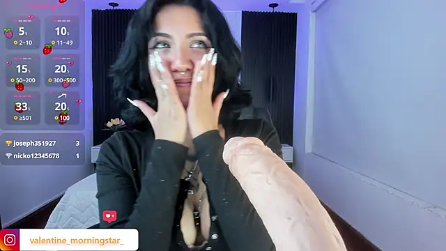 Snapshot of Gianna_foxy chatting on December 29, 6:45 am Gianna foxy online show from December 29, 6:45 am