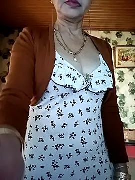 Baby-sexysweet69 online show from January 5, 2:38 am