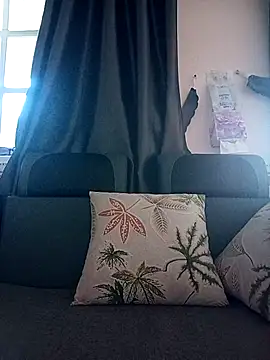 Baby-sexysweet69 online show from October 14, 12:33 am