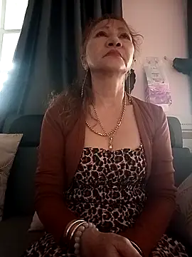 Baby-sexysweet69 online show from November 11, 12:21 am