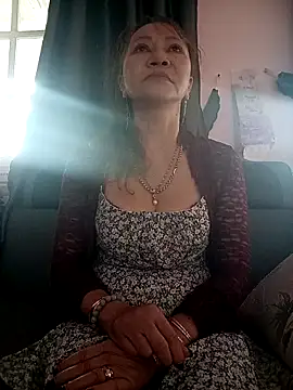 Baby-sexysweet69 online show from November 16, 1:22 am