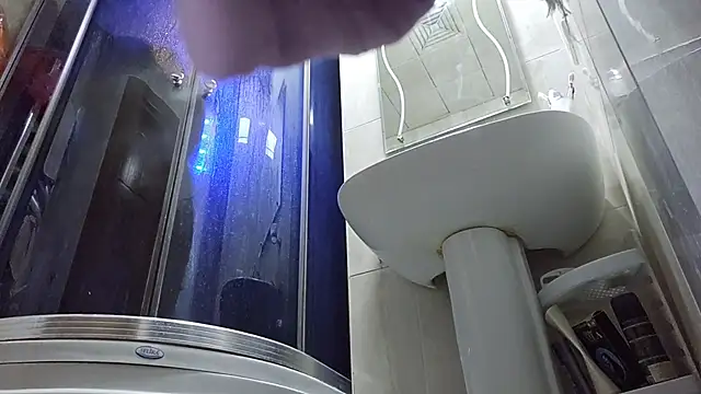 AlejandraDelaney online show from December 5, 11:51 pm