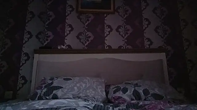 AlejandraDelaney online show from December 29, 12:55 pm