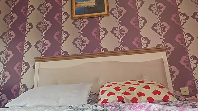 AlejandraDelaney online show from April 14, 12:11 pm