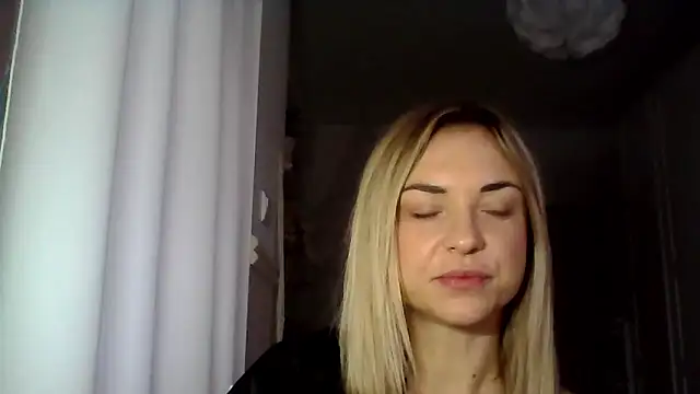 ashley xlove online show from December 9, 7:50 am