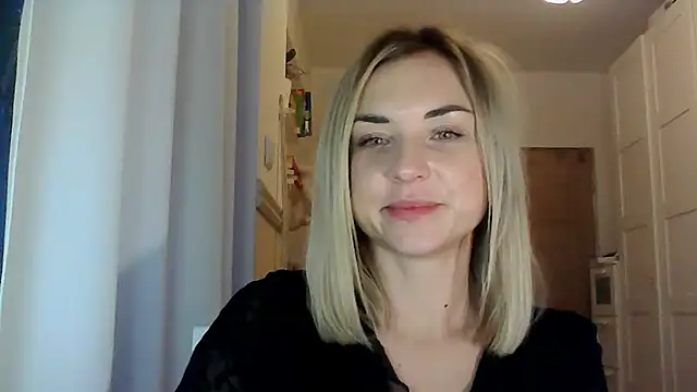 ashley xlove online show from December 18, 2:38 pm