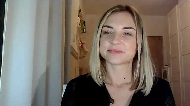 ashley xlove online show from December 18, 5:52 pm