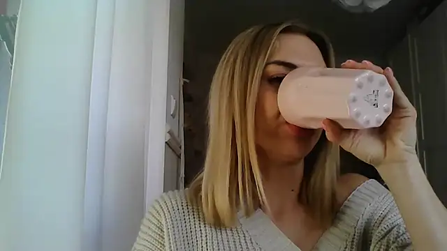 ashley xlove online show from February 5, 12:49 pm