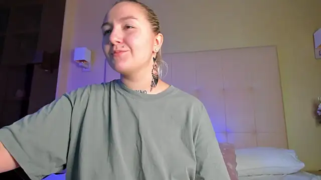 Debbie Taylor online show from October 21, 5:13 pm