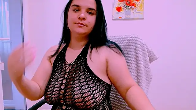 Snapshot of Ella-Diamond chatting on July 27, 5:31 pm Ella-Diamond online show from July 27, 5:31 pm