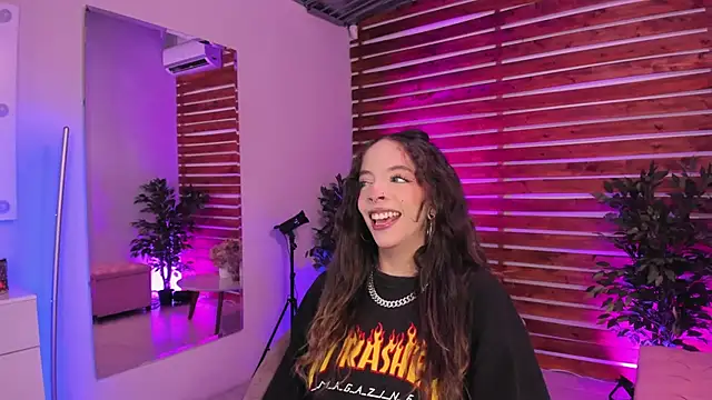 Sapphire Venuss online show from November 29, 12:57 am