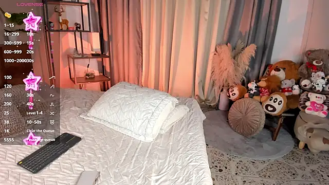 amber maxwell online show from May 25, 8:37 pm