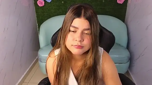 emmalee 01a online show from February 28, 1:58 pm