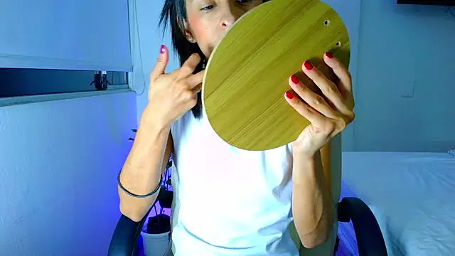 thedianakaro online show from July 28, 3:24 am
