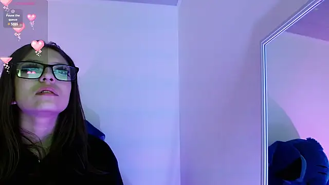 Snapshot of Aurora_blossom__ chatting on January 31, 1:12 pm Aurora blossom online show from January 31, 1:12 pm