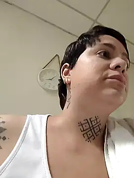 Snapshot of KatInk chatting on December 19, 1:07 pm KatInk online show from December 19, 1:07 pm