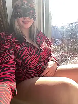 69Laura696 online show from February 18, 11:00 am