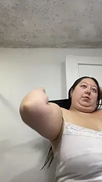 Snapshot of Chloee_ep chatting on March 9, 5:33 am Chloee ep online show from March 9, 5:33 am